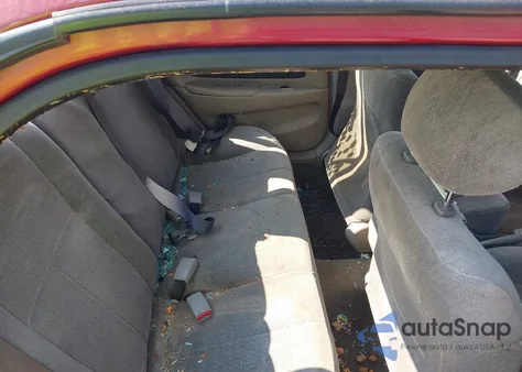 2002 Toyota Corolla Le z USA, uszkodzony, nr VIN 1NXBR12E62Z569519